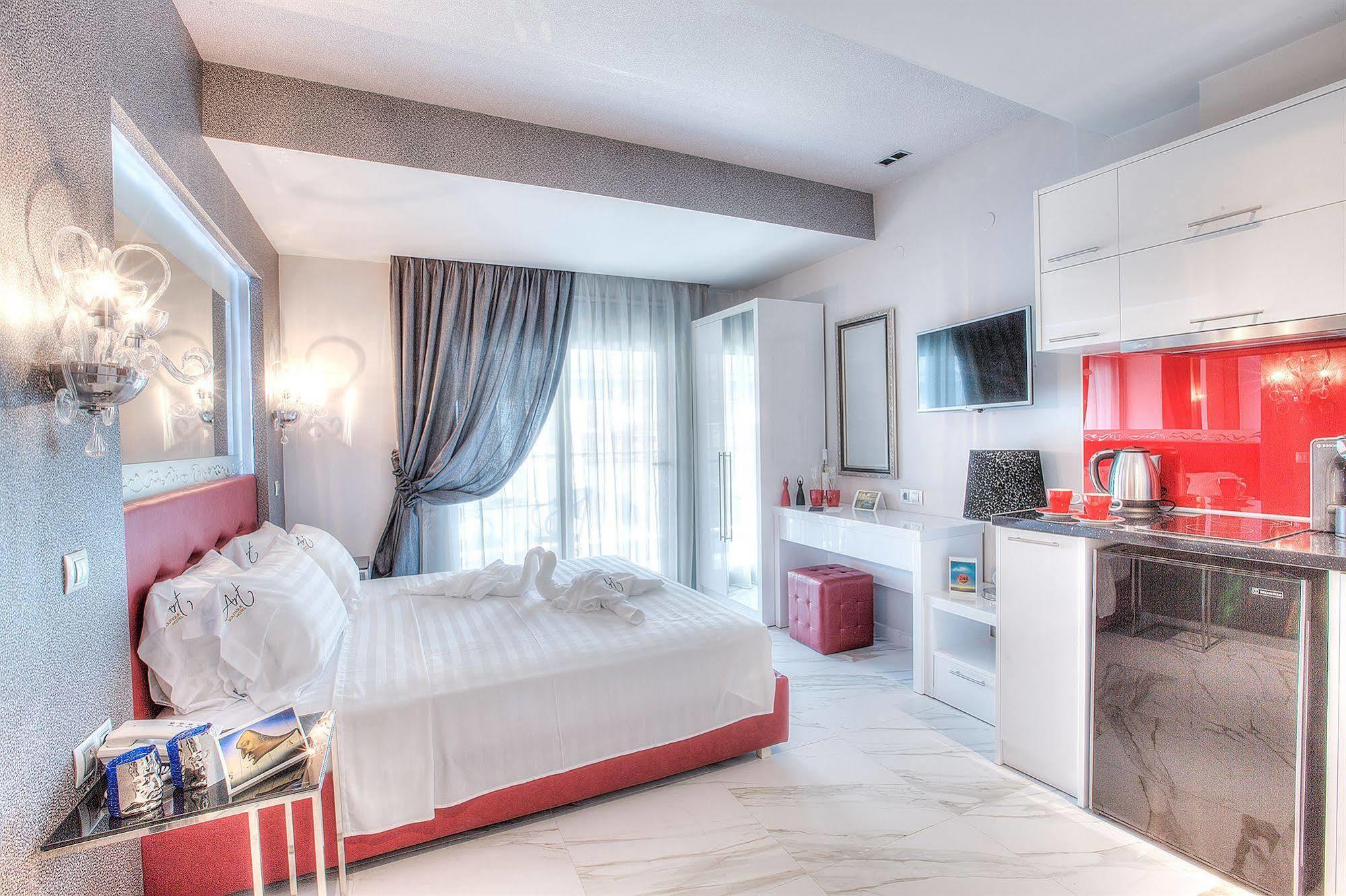 Art Boutique Suites Pefkochori Luaran gambar